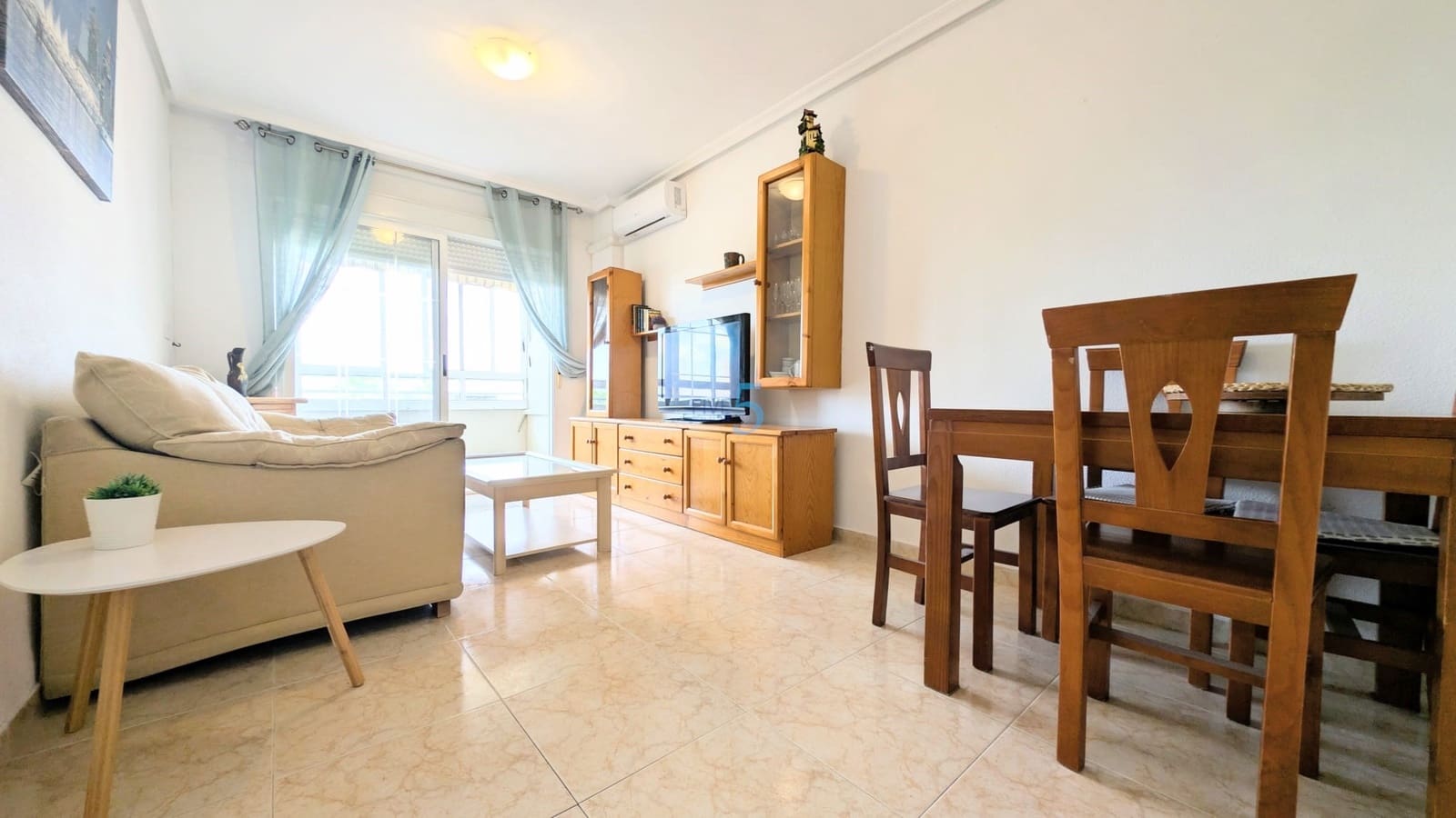 2 Zimmer Apartment zu verkaufen in El Chaparral mit Pool Garage - 123.000 € (Ref: 9805277)