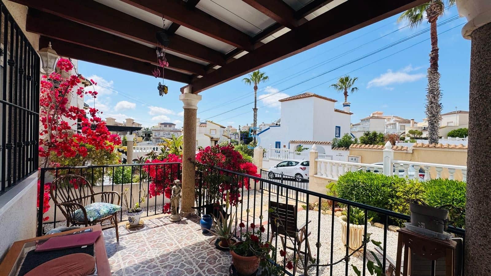 3 Zimmer Villa zu verkaufen in Villamartin mit Garage - 225.000 € (Ref: 9805278)