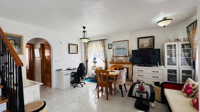 3 Zimmer Villa zu verkaufen in Villamartin, Orihuela mit Garage - 225.000 € (Ref: 9805278)