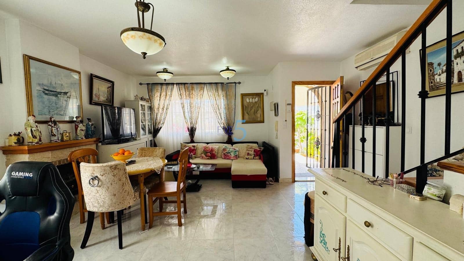 3 Zimmer Villa zu verkaufen in Villamartin mit Garage - 225.000 € (Ref: 9805278)