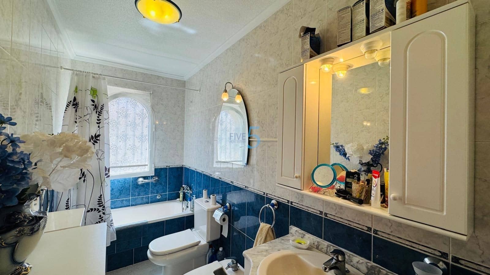 3 Zimmer Villa zu verkaufen in Villamartin mit Garage - 225.000 € (Ref: 9805278)