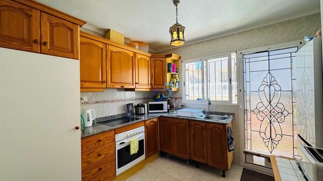 3 Zimmer Villa zu verkaufen in Villamartin, Orihuela mit Garage - 225.000 € (Ref: 9805278)