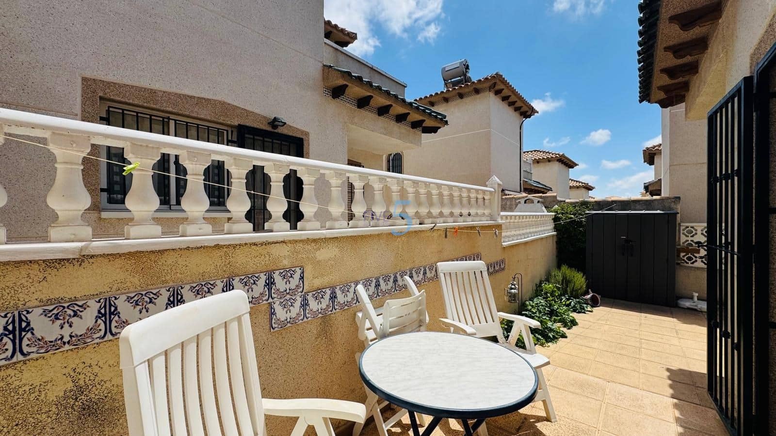 3 Zimmer Villa zu verkaufen in Villamartin mit Garage - 225.000 € (Ref: 9805278)