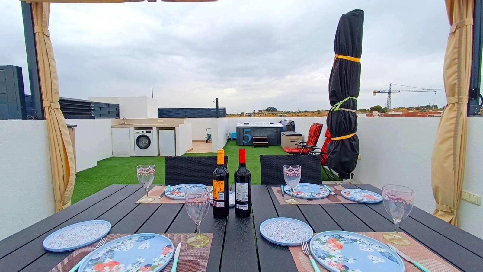 2 Zimmer Apartment zu verkaufen in Ciudad Quesada mit Pool Garage - 265.000 € (Ref: 9805463)