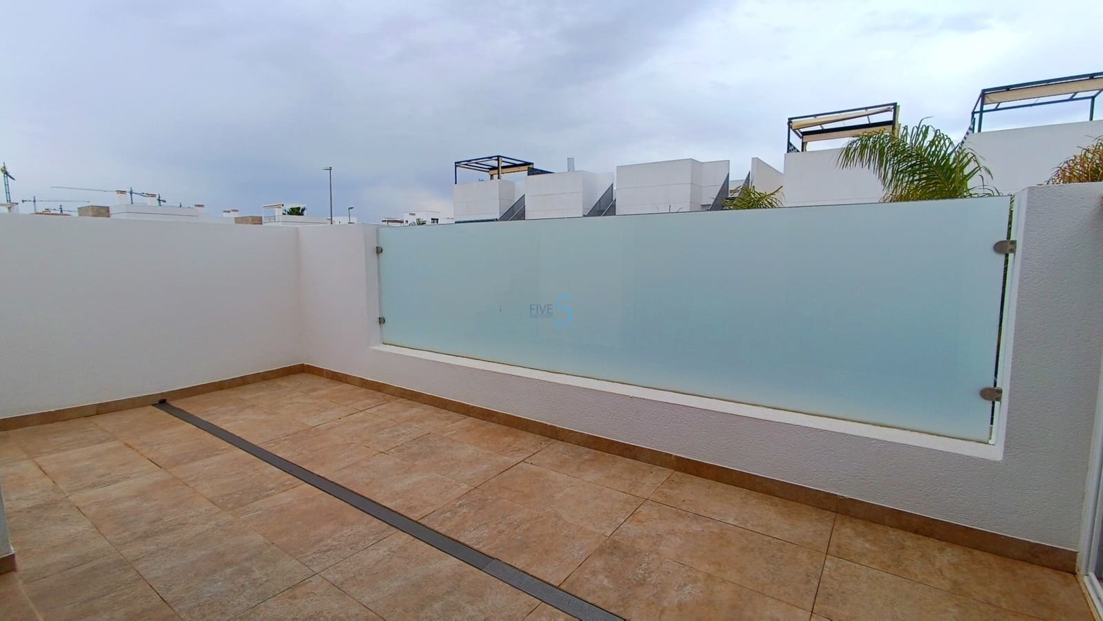 2 Zimmer Apartment zu verkaufen in Ciudad Quesada mit Pool Garage - 265.000 € (Ref: 9805463)