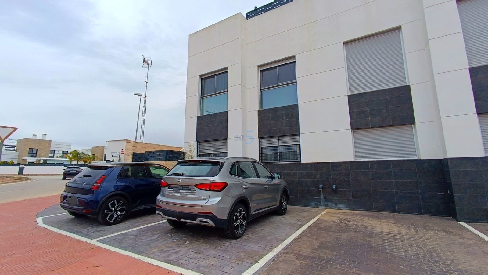 2 Zimmer Apartment zu verkaufen in Ciudad Quesada mit Pool Garage - 265.000 € (Ref: 9805463)