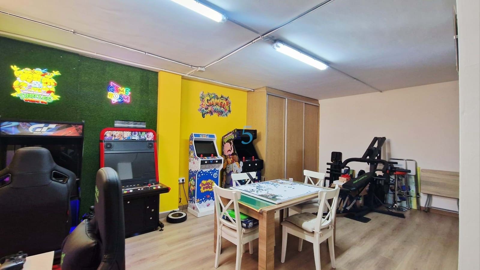 4 makuuhuone Omakotitalo myytävänä paikassa San Javier mukana 
autotalli - 380 000 € (Ref: 9807199)