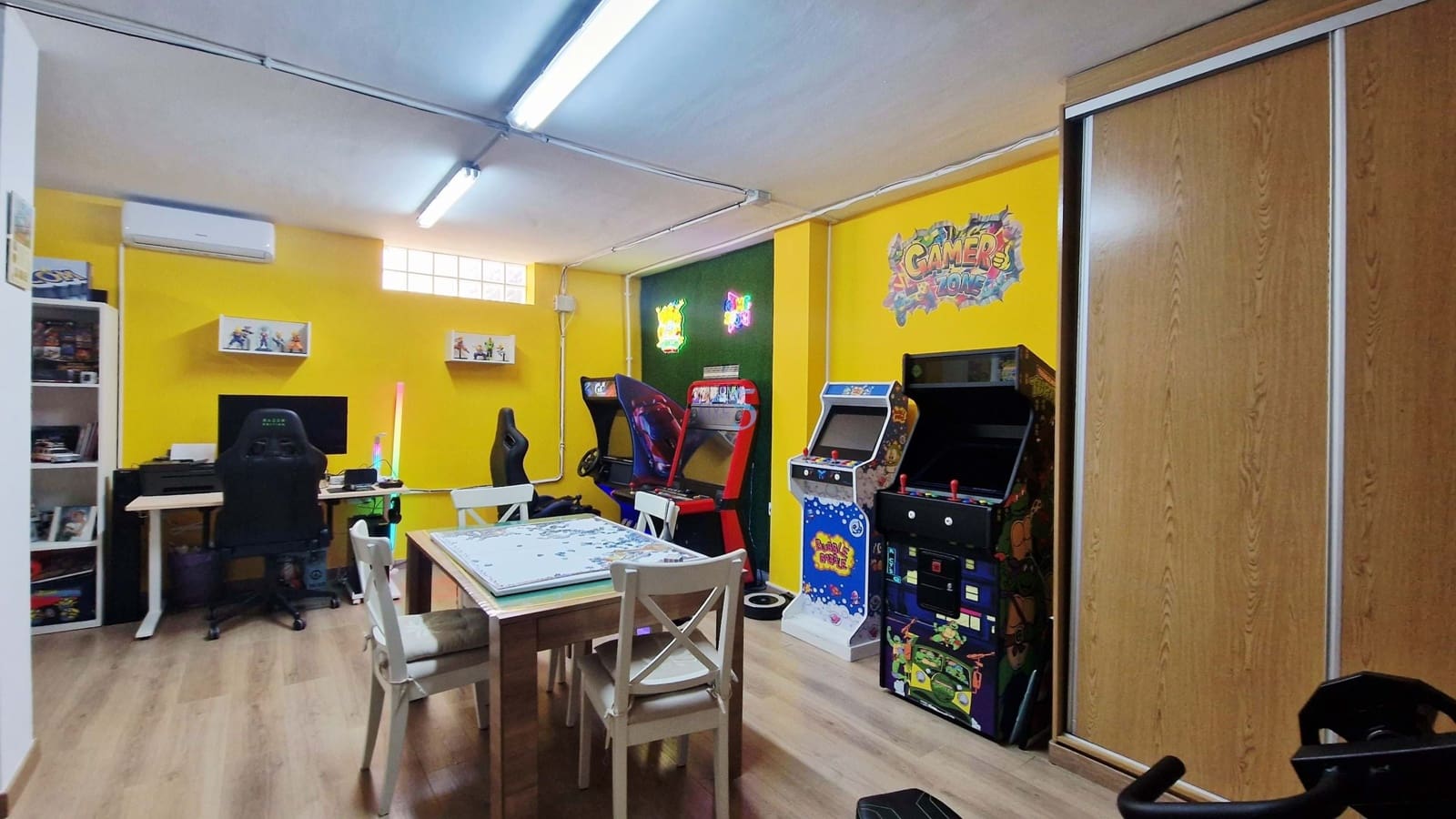 4 makuuhuone Omakotitalo myytävänä paikassa San Javier mukana 
autotalli - 380 000 € (Ref: 9807199)