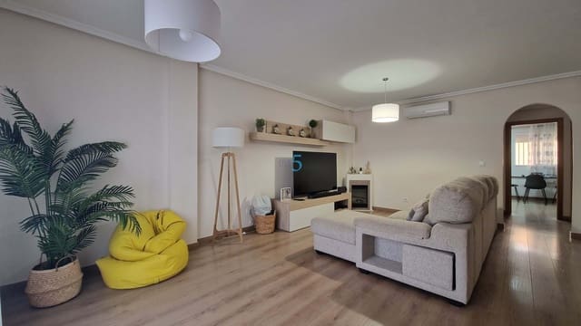 4 makuuhuone Omakotitalo myytävänä paikassa San Javier mukana 
autotalli - 380 000 € (Ref: 9807199)