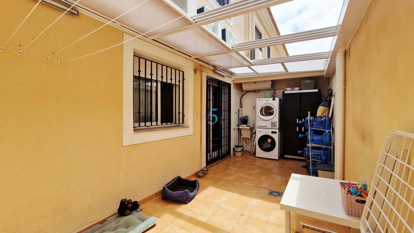 4 makuuhuone Omakotitalo myytävänä paikassa San Javier mukana 
autotalli - 380 000 € (Ref: 9807199)