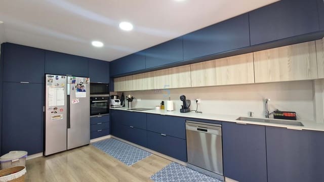 4 makuuhuone Omakotitalo myytävänä paikassa San Javier mukana 
autotalli - 380 000 € (Ref: 9807199)