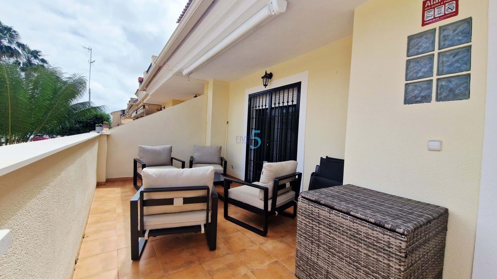 4 makuuhuone Omakotitalo myytävänä paikassa San Javier mukana 
autotalli - 380 000 € (Ref: 9807199)