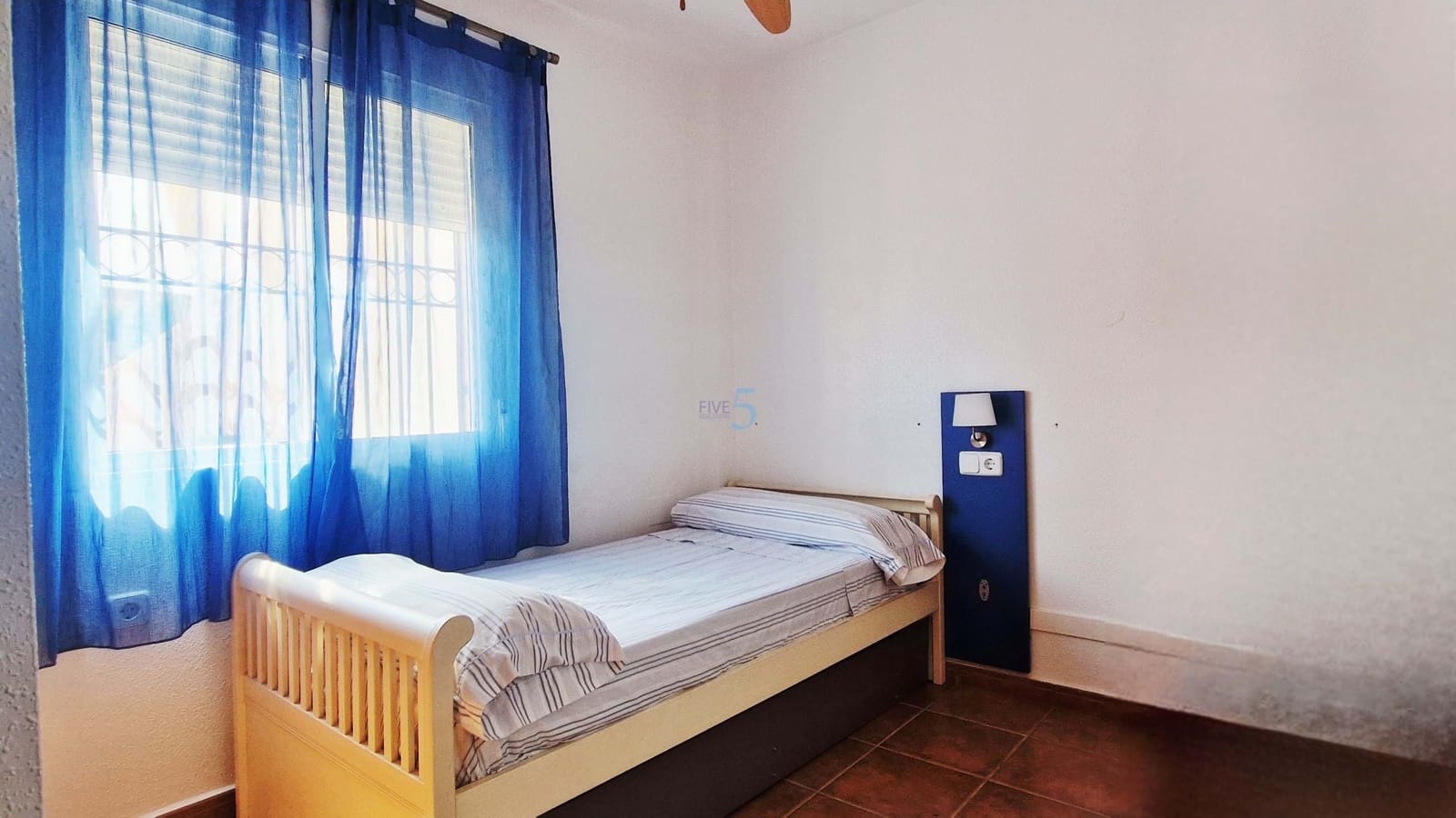 3 chambre Bungalow à vendre à Torre de la Horadada avec piscine garage - 320 000 € (Ref: 9807200)