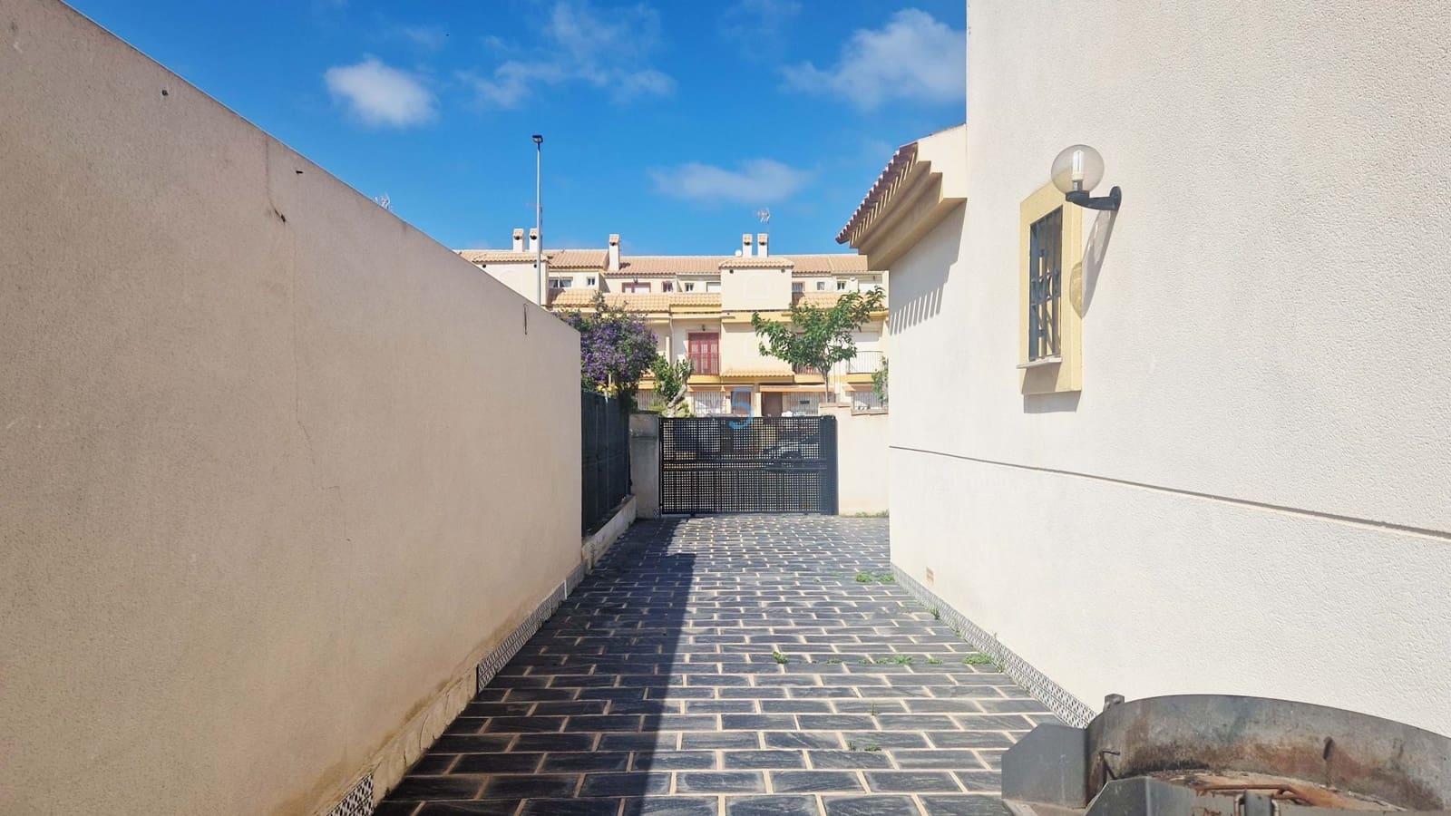 3 chambre Bungalow à vendre à Torre de la Horadada avec piscine garage - 320 000 € (Ref: 9807200)