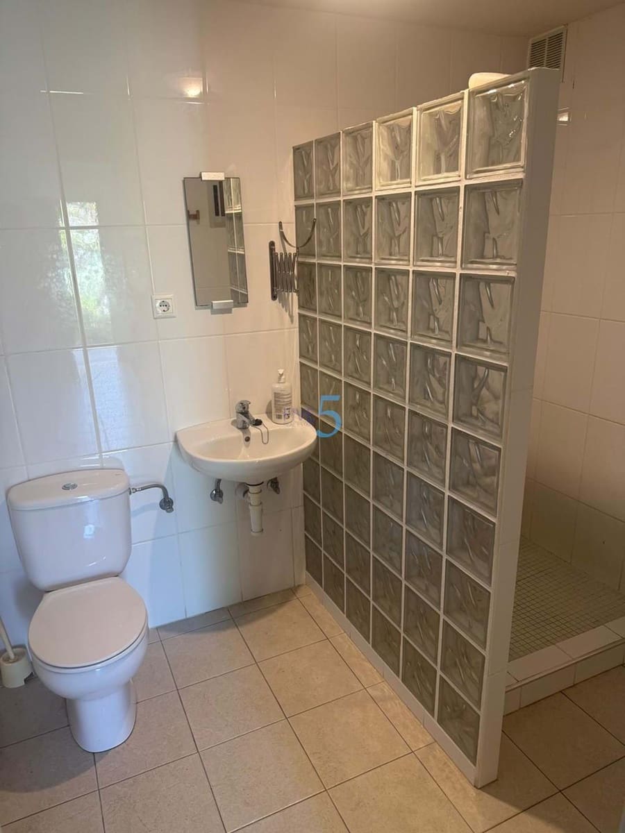 5 Zimmer Villa zu verkaufen in Torrevieja mit Pool Garage - 980.000 € (Ref: 9808601)