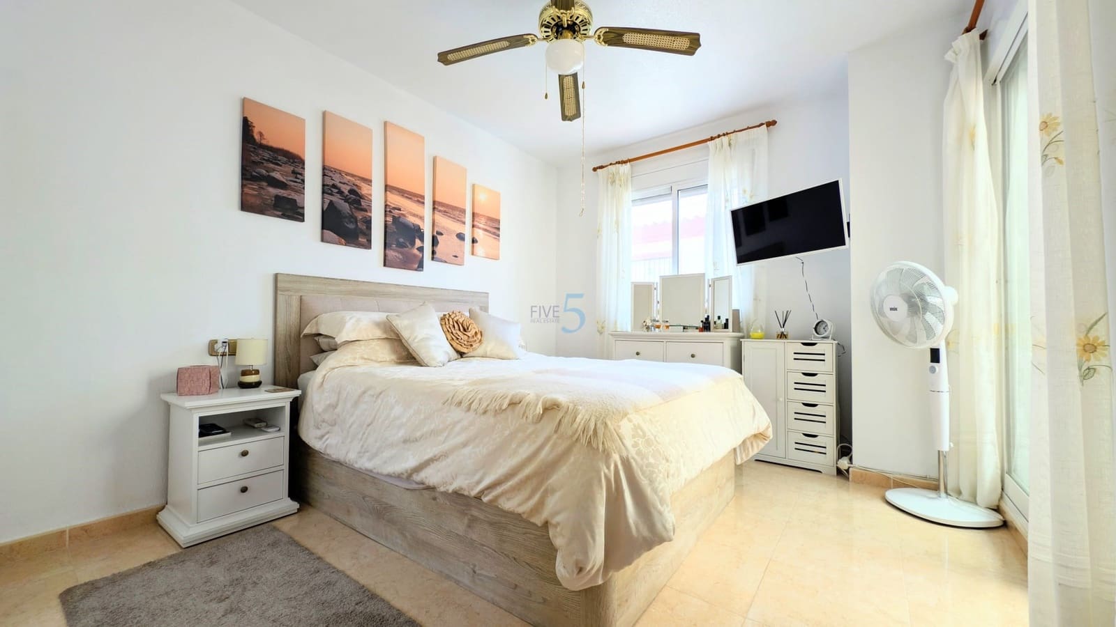 3 bedroom Apartment for sale in Ciudad Quesada with pool - € 220,000 (Ref: 9810422)