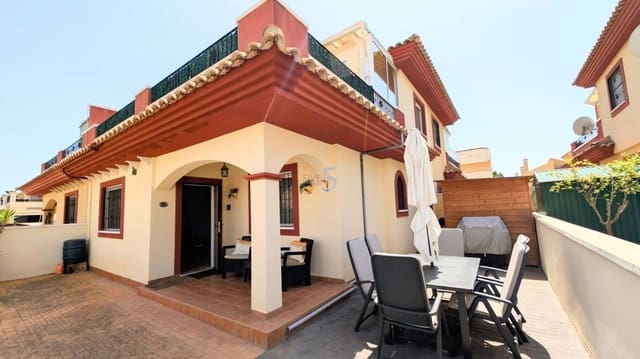 3 bedroom Apartment for sale in Ciudad Quesada, Rojales with pool - € 220,000 (Ref: 9810422)