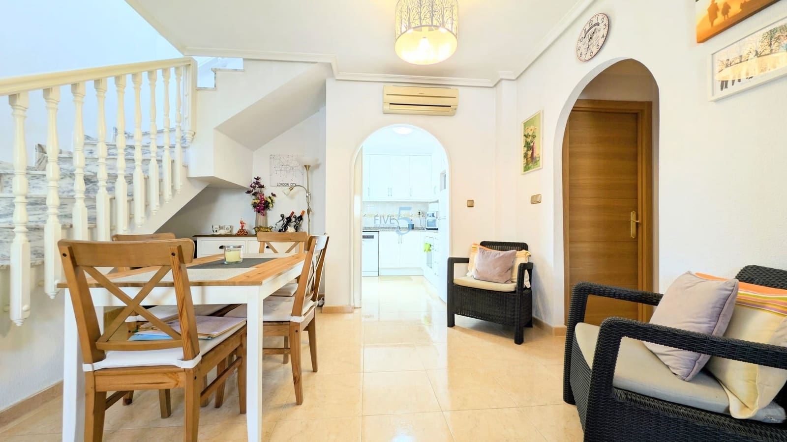 3 bedroom Apartment for sale in Ciudad Quesada with pool - € 220,000 (Ref: 9810422)