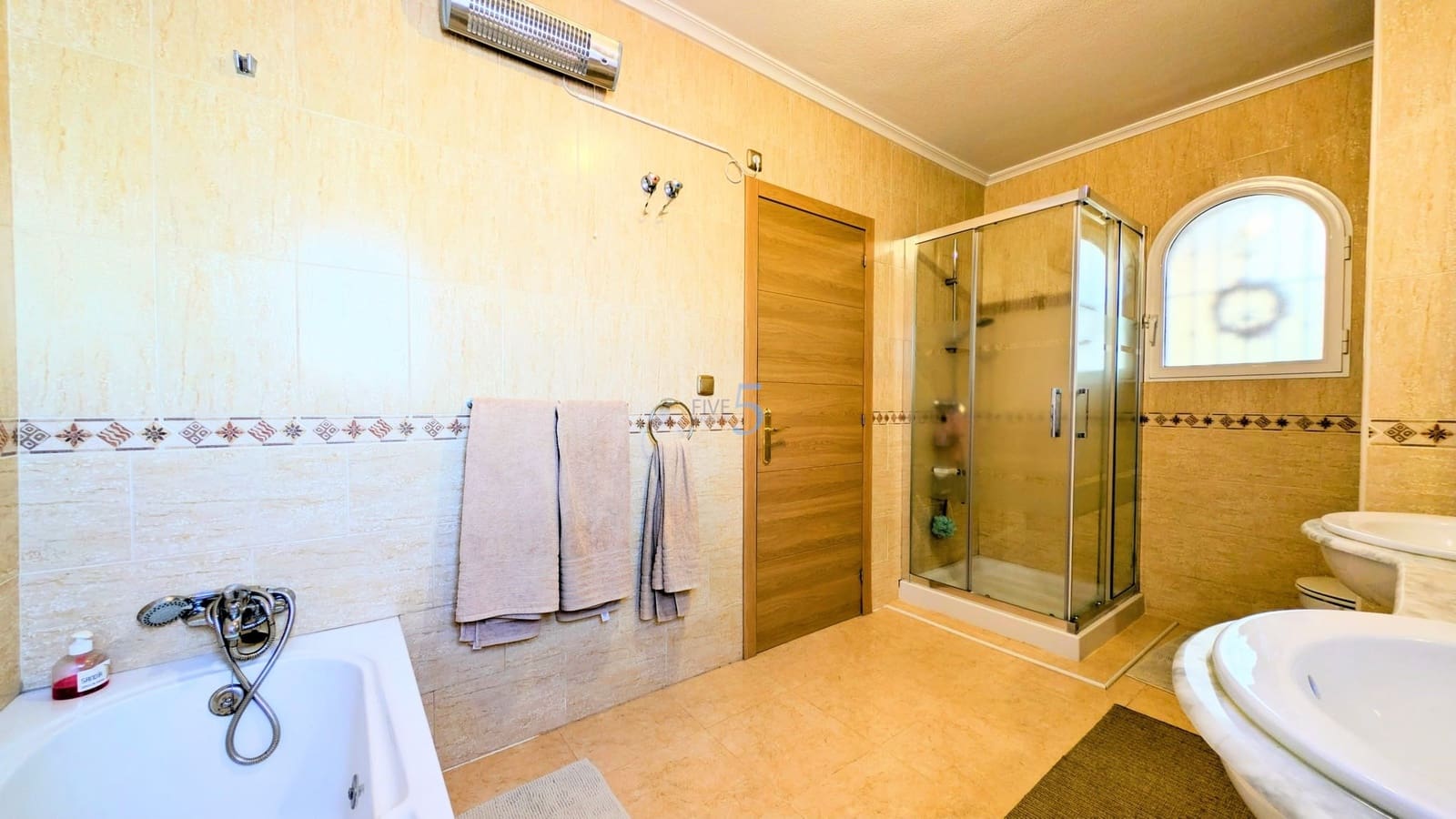 3 bedroom Apartment for sale in Ciudad Quesada with pool - € 220,000 (Ref: 9810422)