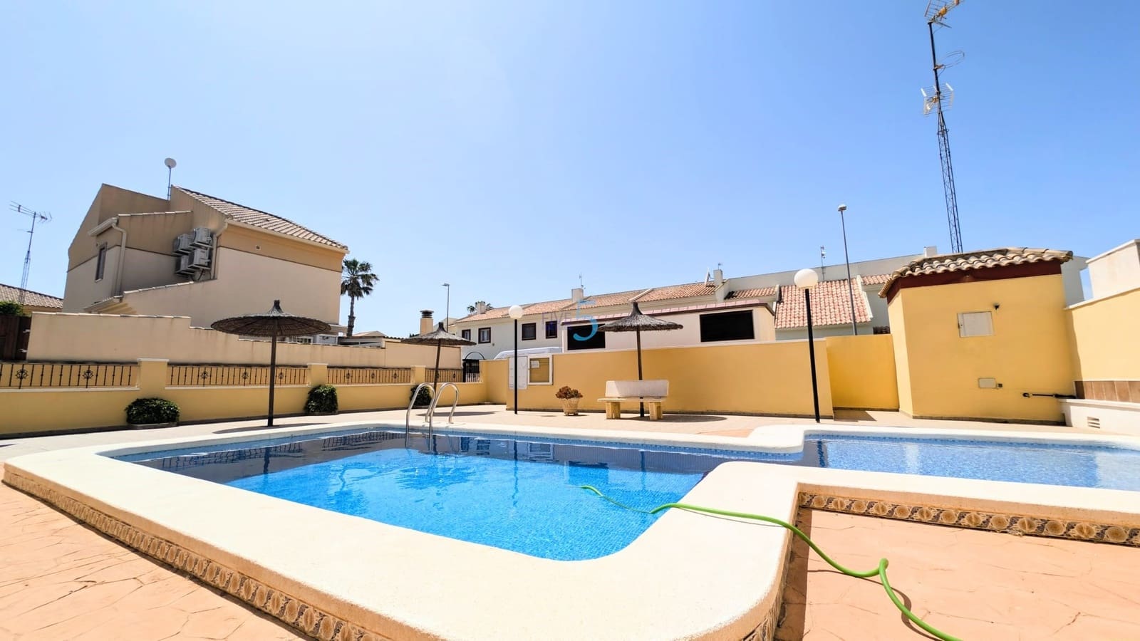 3 bedroom Apartment for sale in Ciudad Quesada with pool - € 220,000 (Ref: 9810422)