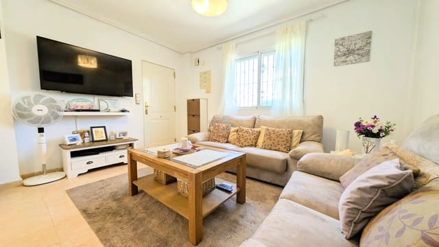 3 bedroom Apartment for sale in Ciudad Quesada, Rojales with pool - € 220,000 (Ref: 9810422)