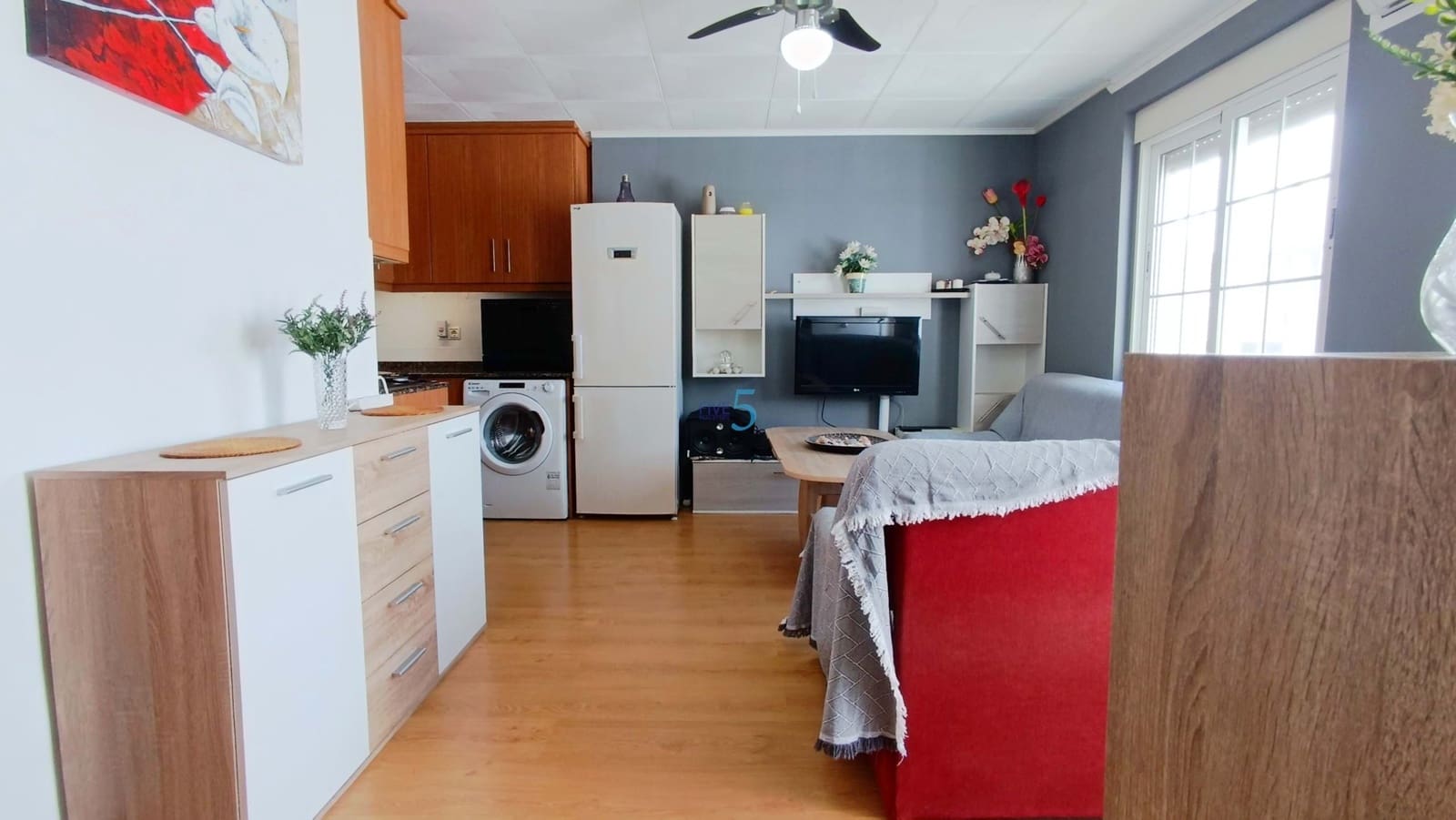 3 makuuhuone Huoneisto myytävänä paikassa Torrevieja mukana 
autotalli - 129 999 € (Ref: 9810932)