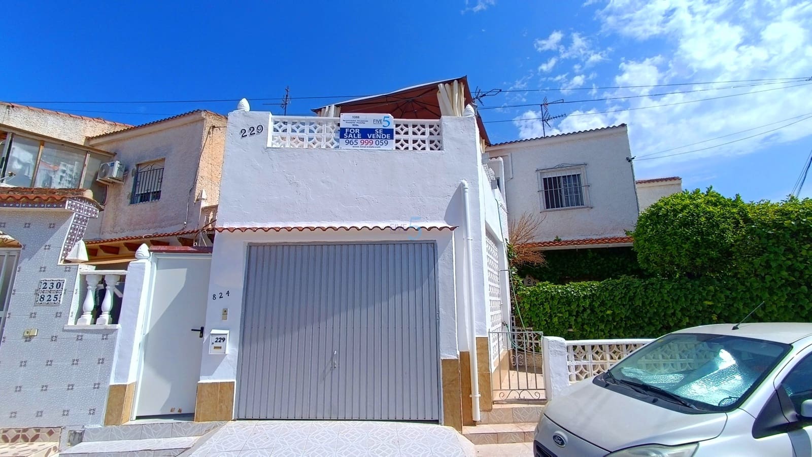 3 makuuhuone Huoneisto myytävänä paikassa Torrevieja mukana 
autotalli - 129 999 € (Ref: 9810932)
