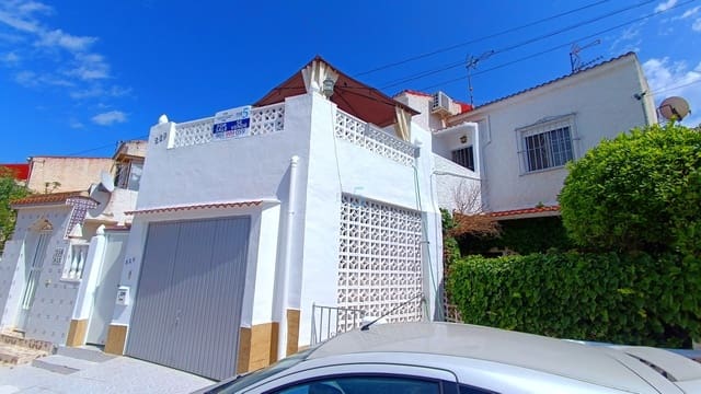 3 makuuhuone Huoneisto myytävänä paikassa Torrevieja mukana 
autotalli - 129 999 € (Ref: 9810932)
