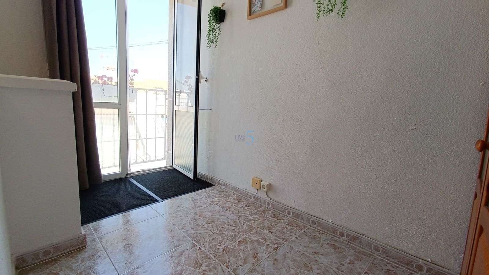 3 chambre Bungalow à vendre à Torrevieja - 159 950 € (Ref: 9812441)