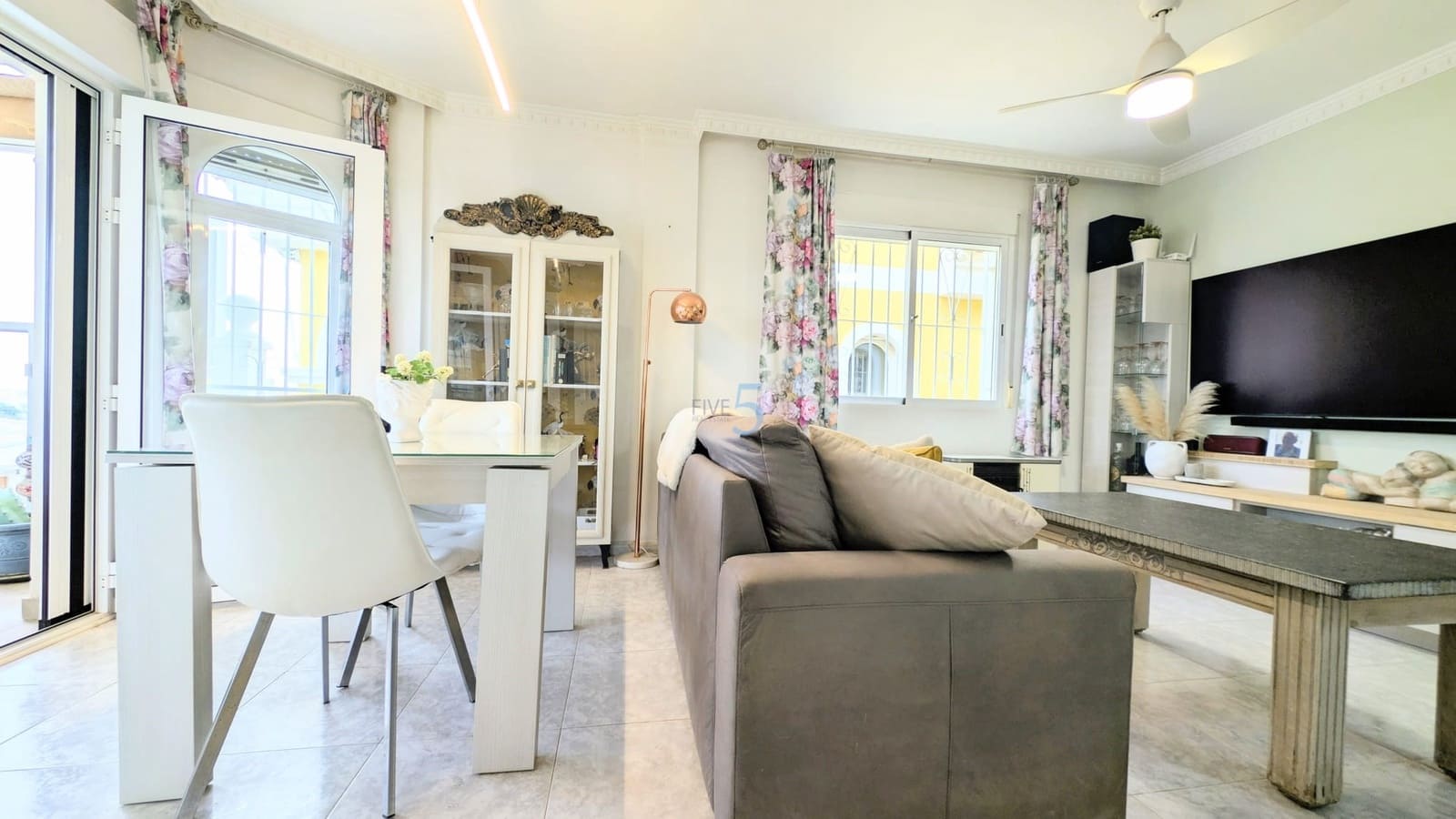 3 soveværelse Lejlighed til salg i San Fulgencio med swimmingpool garage - € 299.999 (Ref: 9812613)