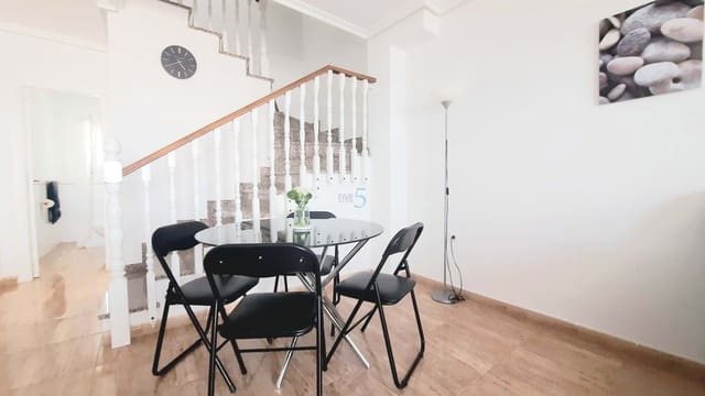2 makuuhuone Omakotitalo myytävänä paikassa San Pedro del Pinatar - 150 000 € (Ref: 9813457)