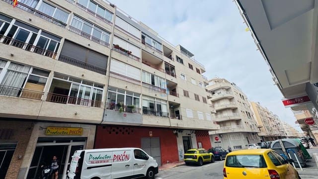 1 bedroom Apartment for sale in Torrevieja - € 115,000 (Ref: 9813539)