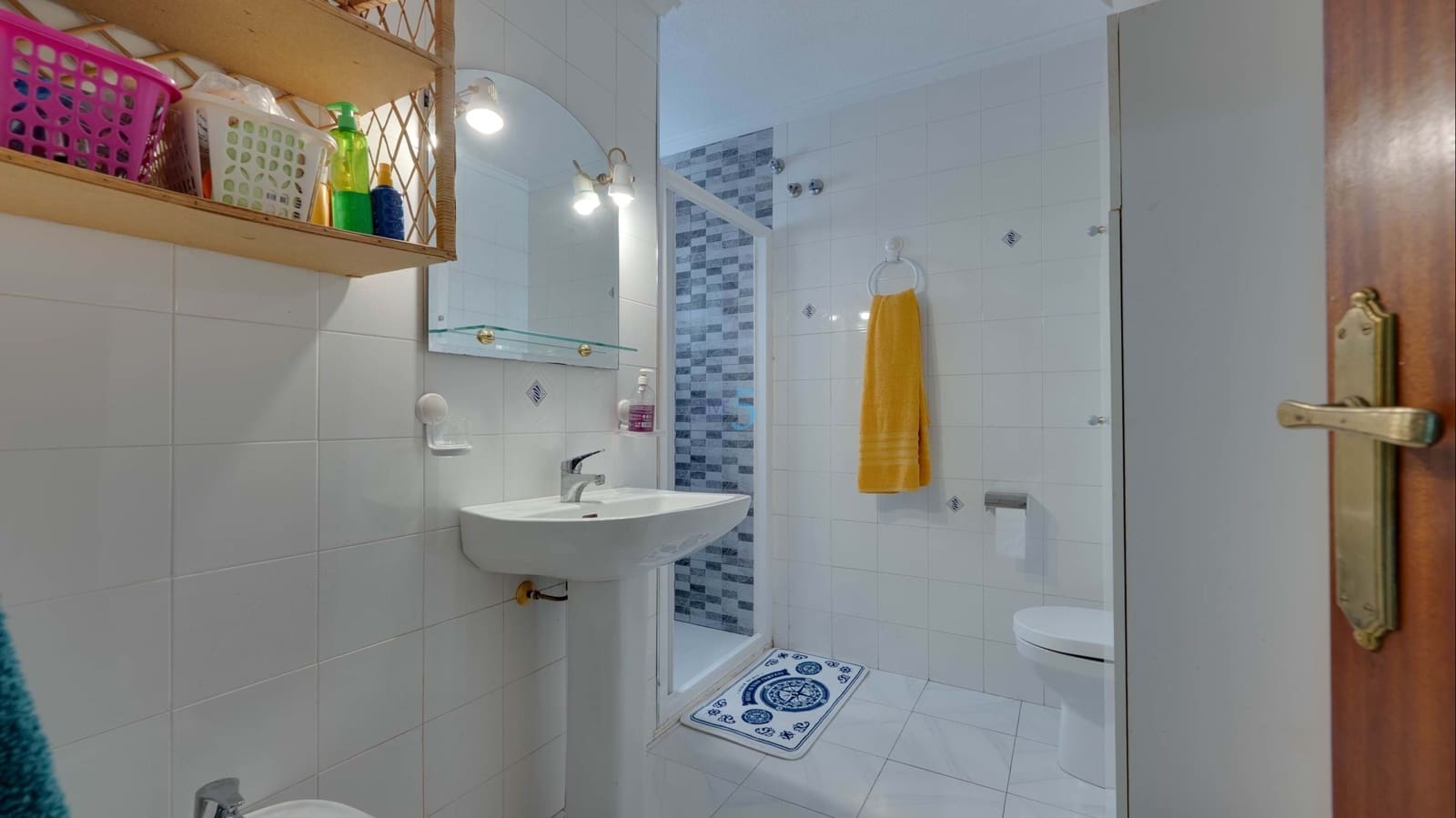 1 Zimmer Apartment zu verkaufen in Torrevieja - 104.000 € (Ref: 9813539)