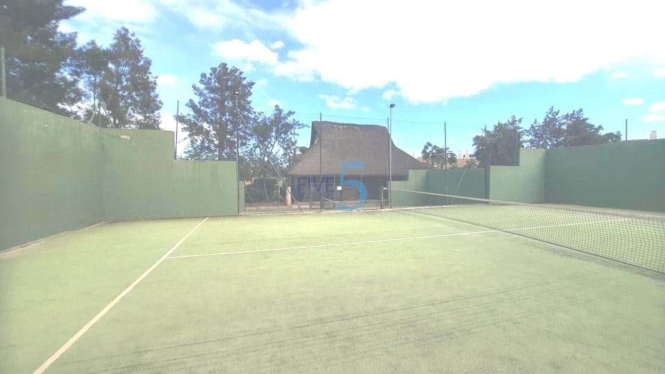 3 bedroom Apartment for sale in Hacienda del Alamo with pool garage - € 189,950 (Ref: 9814647)