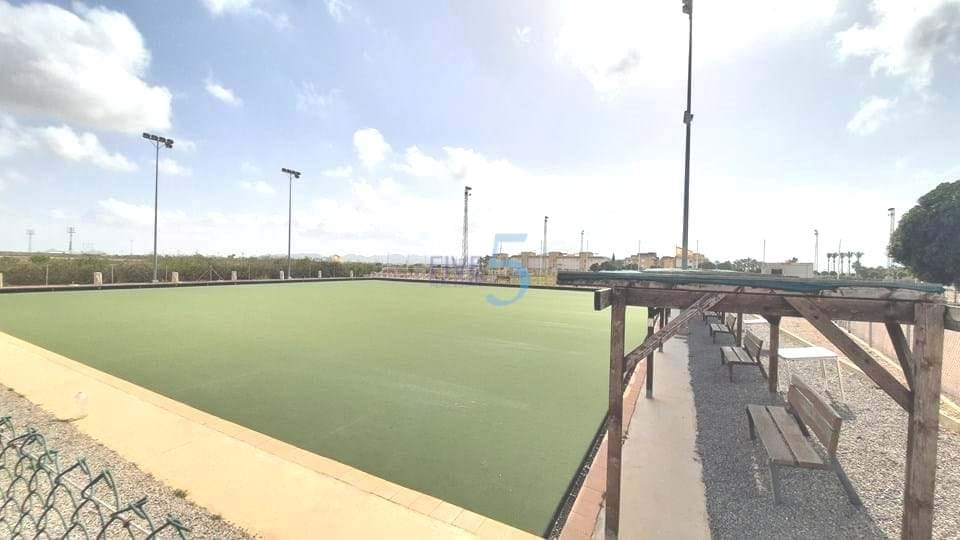 3 bedroom Apartment for sale in Hacienda del Alamo with pool garage - € 189,950 (Ref: 9814647)