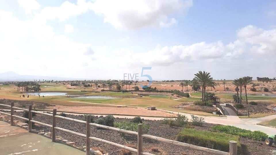 3 bedroom Apartment for sale in Hacienda del Alamo with pool garage - € 189,950 (Ref: 9814647)