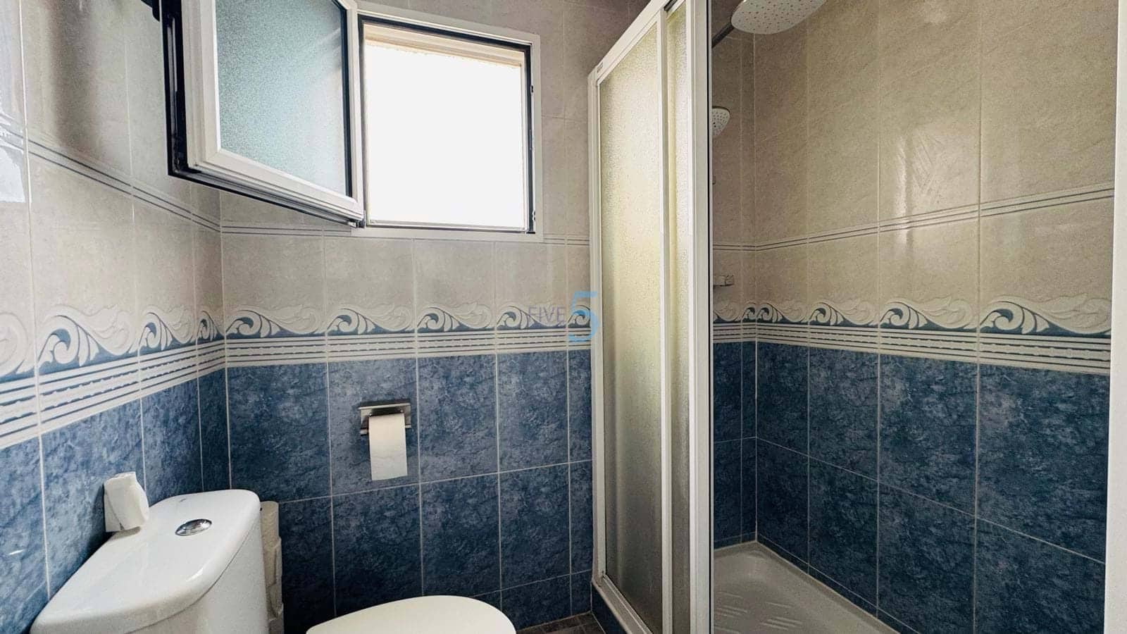 2 soveværelse Villa til salg i Torrevieja med swimmingpool garage - € 279.000 (Ref: 9814648)