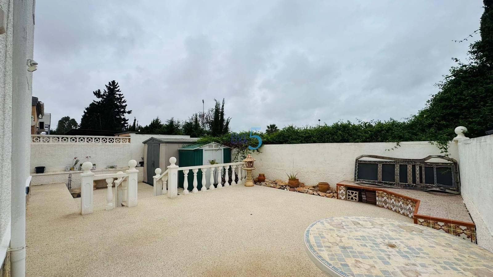 2 soveværelse Villa til salg i Torrevieja med swimmingpool garage - € 279.000 (Ref: 9814648)