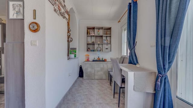 2 Zimmer Villa zu verkaufen in Torrevieja mit Pool Garage - 279.000 € (Ref: 9814648)