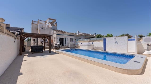 2 Zimmer Villa zu verkaufen in Torrevieja mit Pool Garage - 279.000 € (Ref: 9814648)