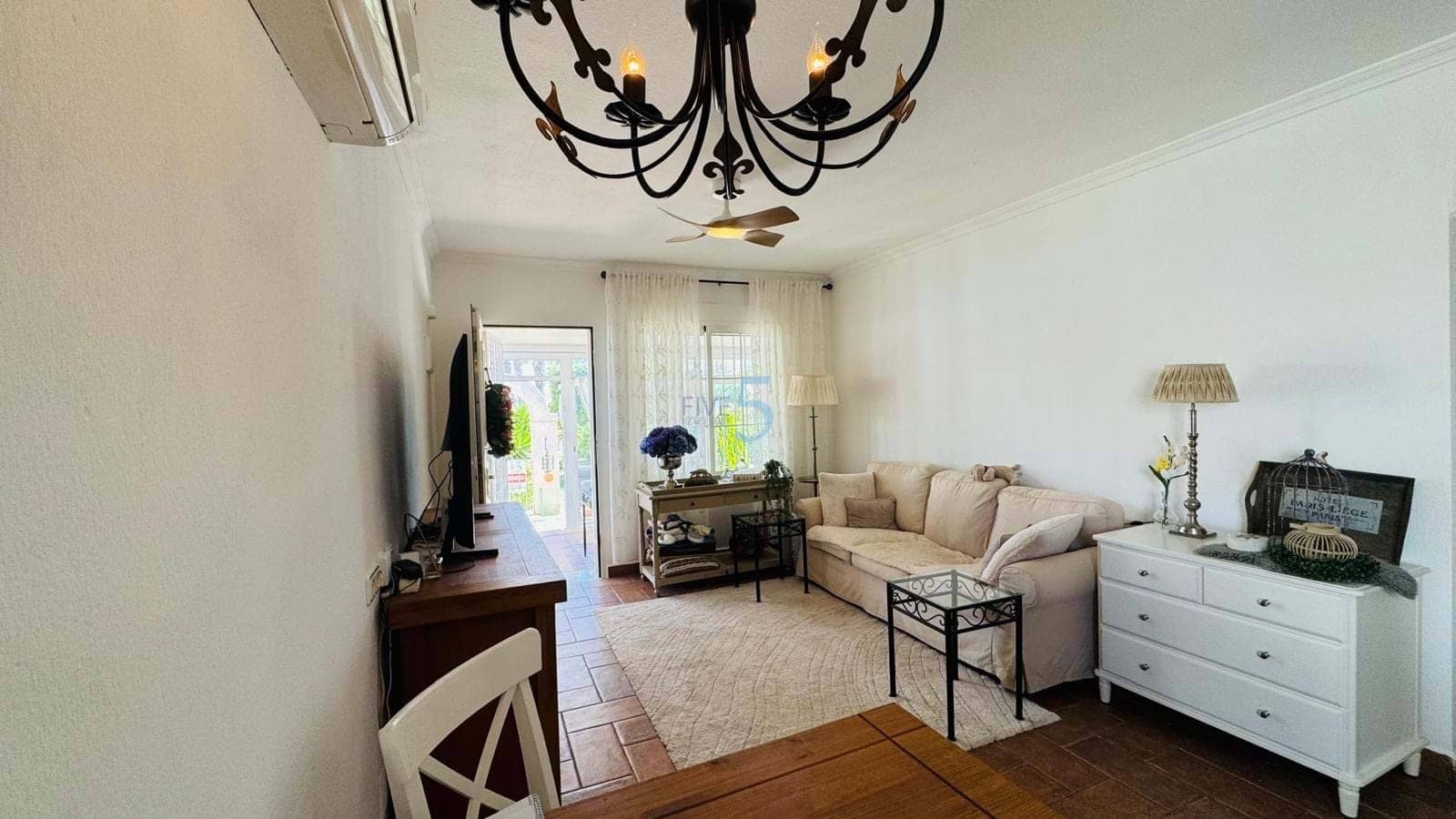 2 soveværelse Lejlighed til salg i Playa Flamenca med swimmingpool - € 226.000 (Ref: 9815246)