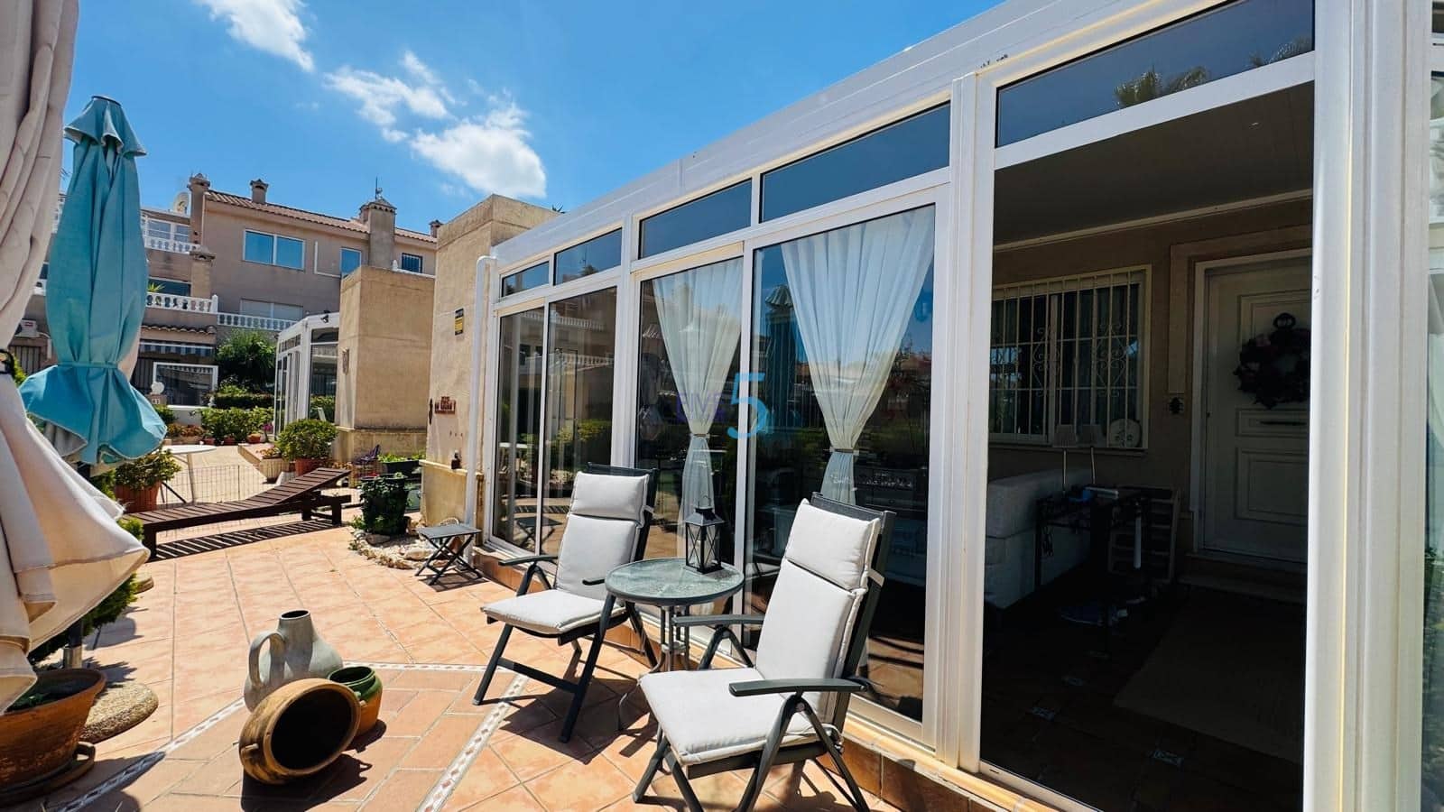2 soveværelse Lejlighed til salg i Playa Flamenca med swimmingpool - € 226.000 (Ref: 9815246)