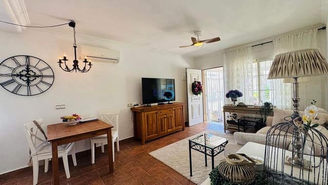 2 soveværelse Lejlighed til salg i Playa Flamenca, Orihuela med swimmingpool - € 226.000 (Ref: 9815246)