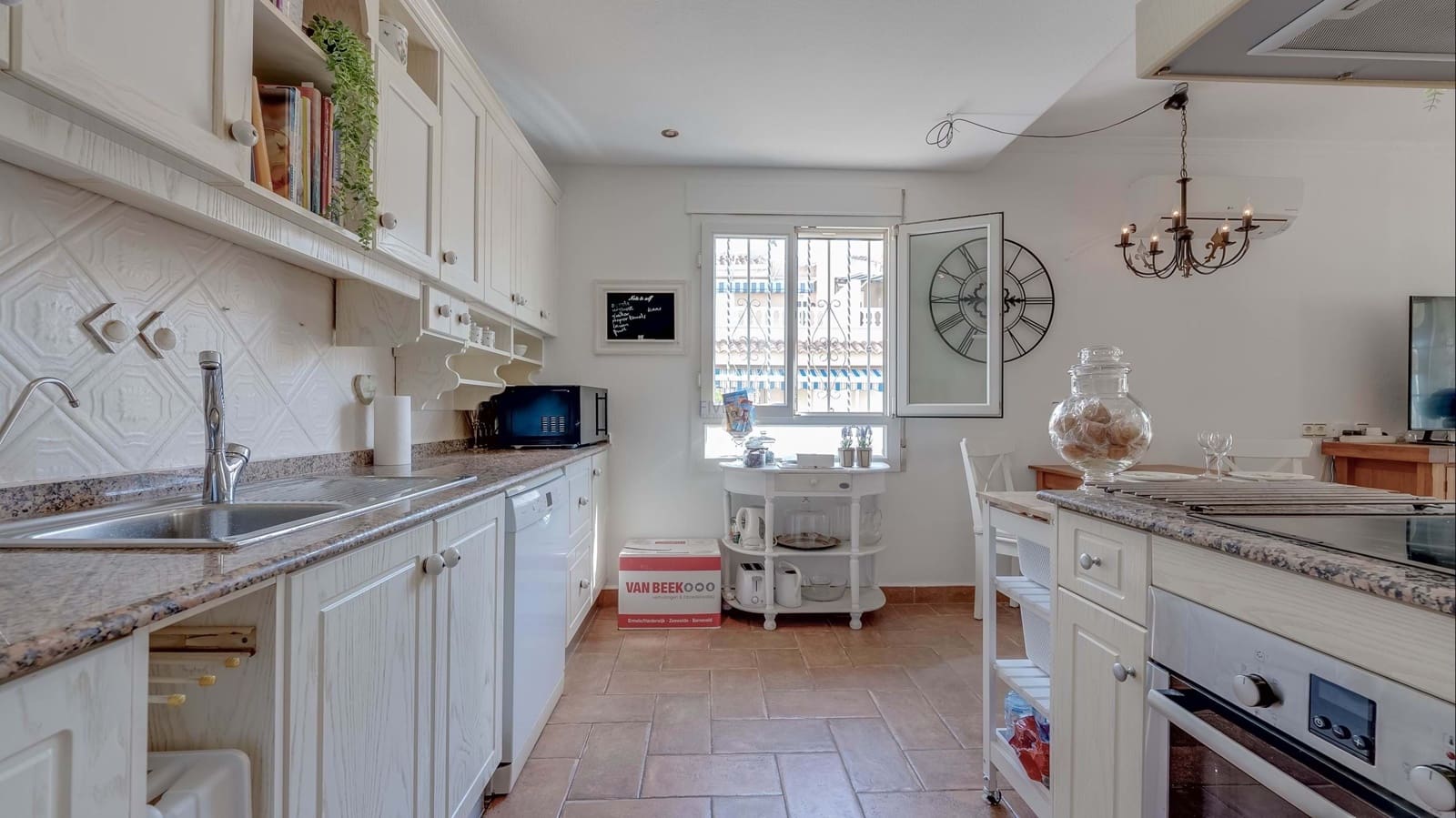 2 slaapkamer Appartement te koop in Playa Flamenca met zwembad - € 219.000 (Ref: 9815246)