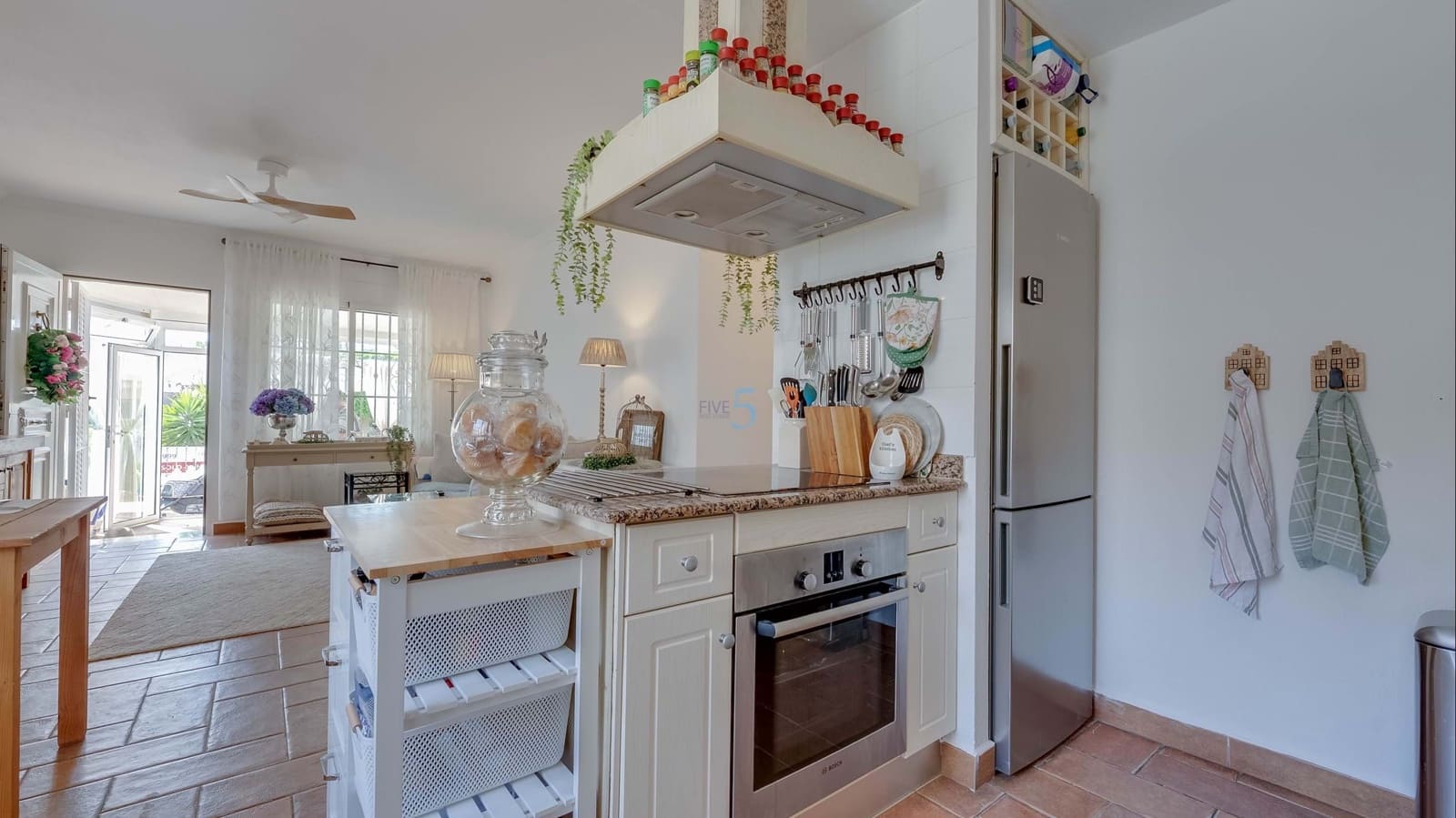 2 slaapkamer Appartement te koop in Playa Flamenca met zwembad - € 219.000 (Ref: 9815246)