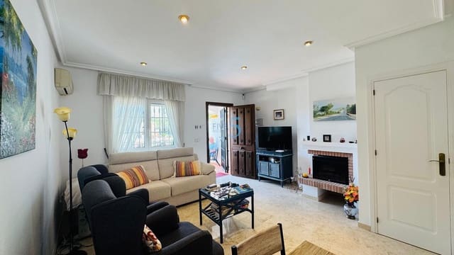 2 soverom Hus til salgs i Los Dolses, Orihuela med svømmebasseng - € 228 000 (Ref: 9816783)