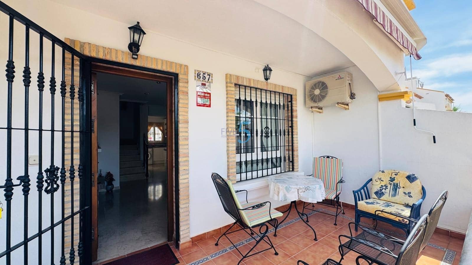 2 soverom Hus til salgs i Los Dolses med svømmebasseng - € 228 000 (Ref: 9816783)
