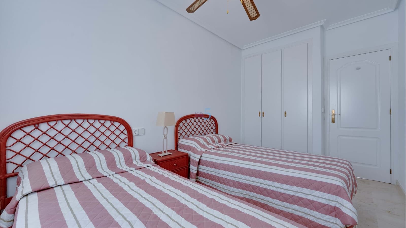 2 soveværelse Byhus til salg i Los Dolses med swimmingpool - € 228.000 (Ref: 9816783)
