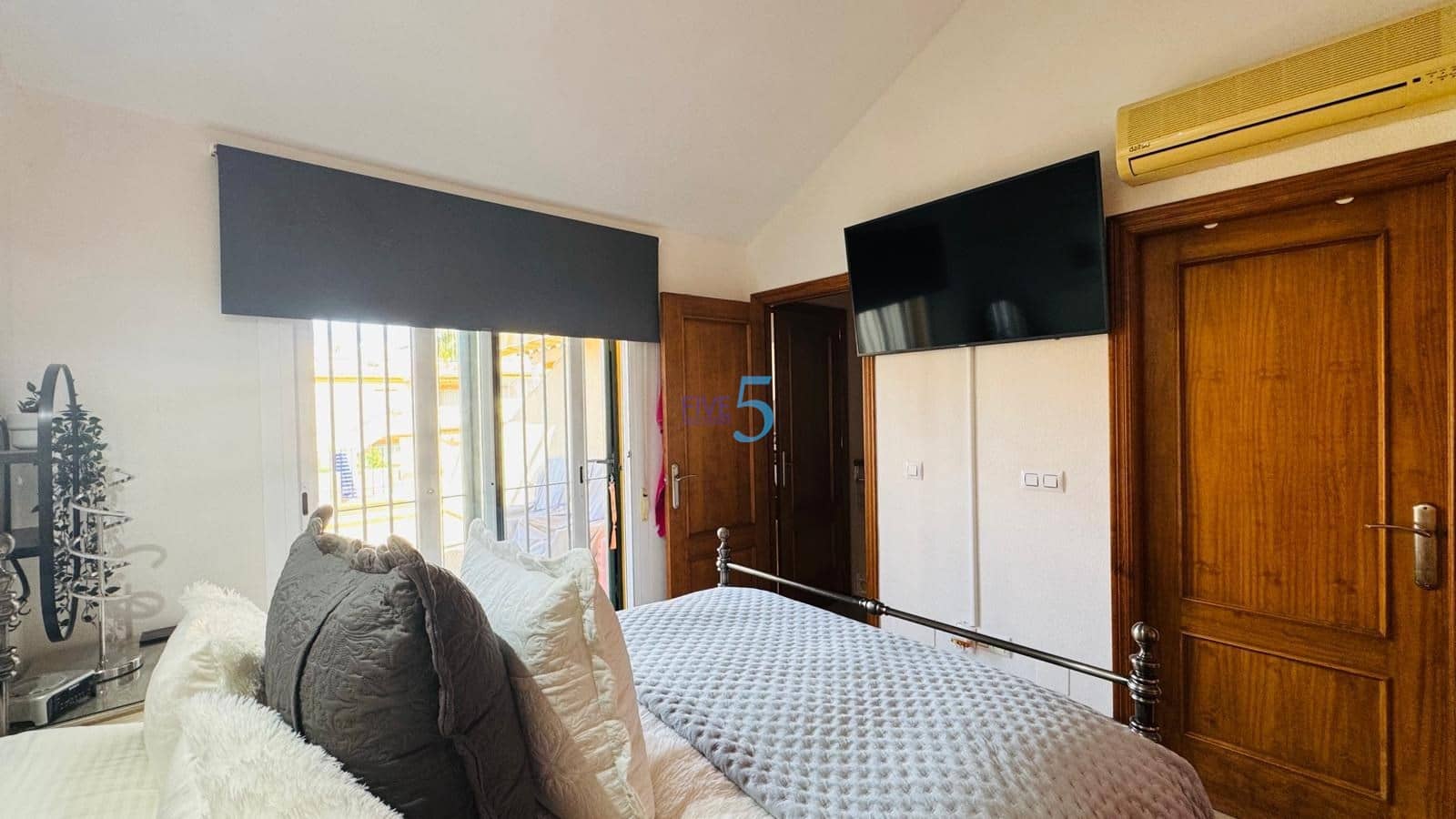 3 bedroom Townhouse for sale in Orihuela Costa with pool garage - € 260,000 (Ref: 9816784)