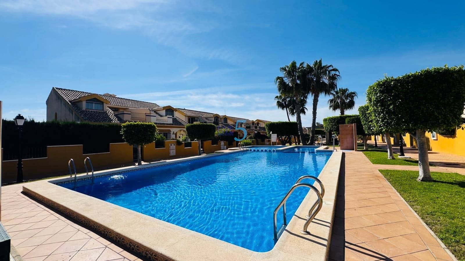 3 bedroom Townhouse for sale in Orihuela Costa with pool garage - € 260,000 (Ref: 9816784)